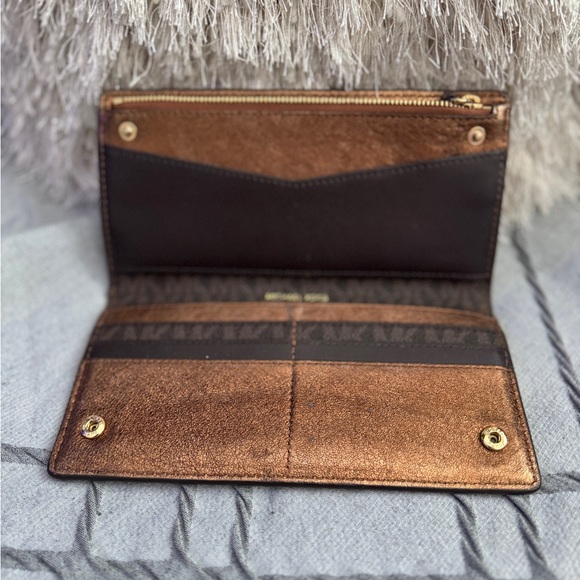 NWOT- Michael Kors Brown Wallet - Picture 3 of 8
